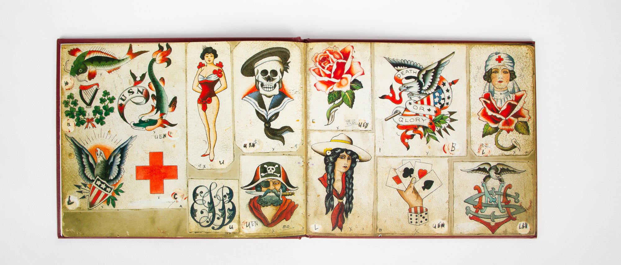 洋書 TATTOO TRAVEL BOOK Ben Corday Tattoo Travel Book - Ben Corday 2010 Edition – Hardy Marks