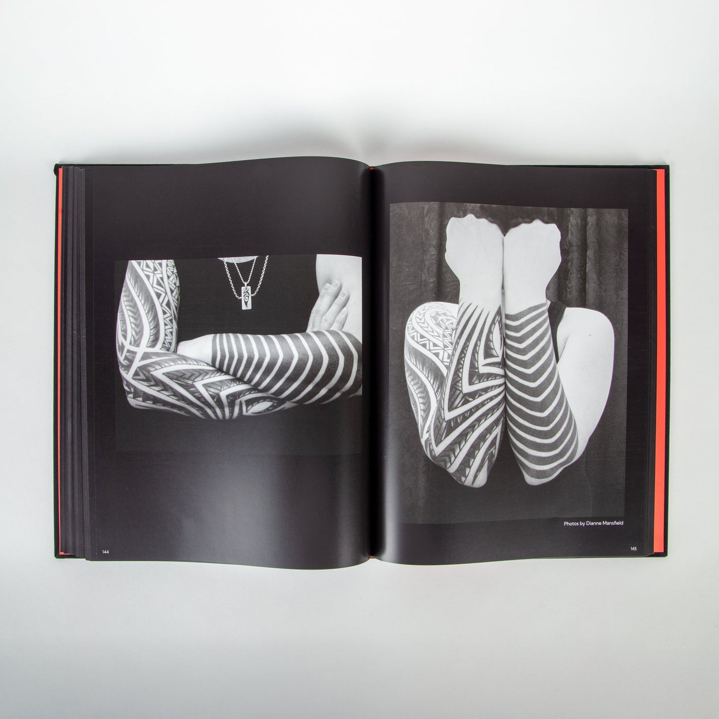 The Black Wave by Leo Zulueta with Special Pin!!
